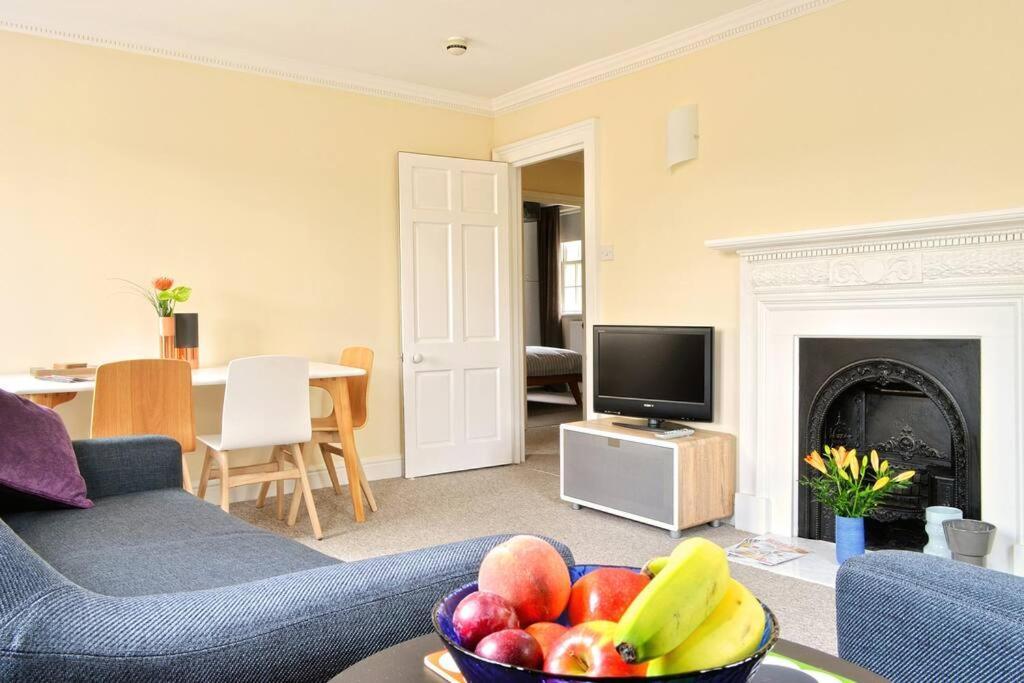 **Spotless, Bright 2 Double Bed, Period Features** Apartment Bath Luaran gambar